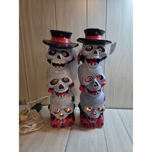 Vtg 1998 Halloween Skull Blow Molds Lighted Stacking 2 Towers Paper Magic NWT